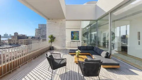 Penthouse hub rooftop with pool and garden view