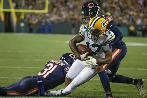 davante adams takes a swipe at the bears during intense nfl rivalry
