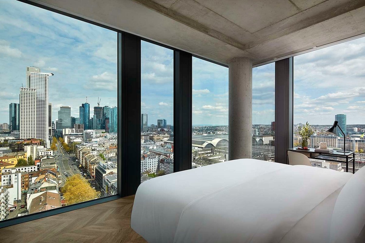 Lyf East Frankfurt